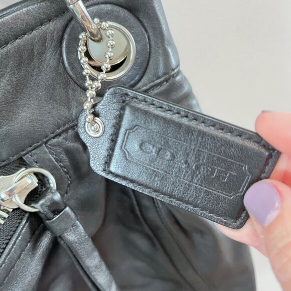 Coach Black Leather Pleated Hobo Shoulder Bag With Silver Hardware & Inner Zip P - Picture 4 of 10